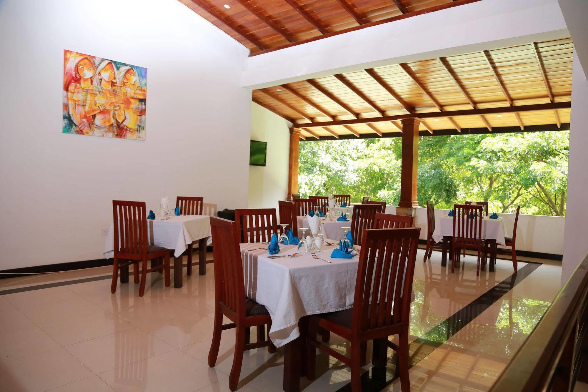 Grand Kalundawa - Dambulla'S Hidden Secret Hotel Luaran gambar